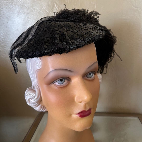 FABULOUS 1950s\' BLACK SEQUIN & BEADS COCKTAIL HAT + LONG BLACK OSTRICH FEATHER main image 8